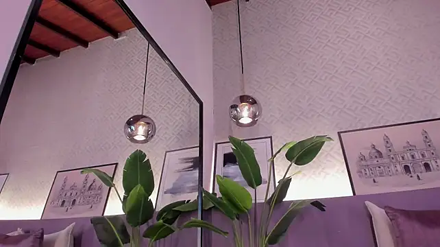 VioletMuller stripchat live cam model