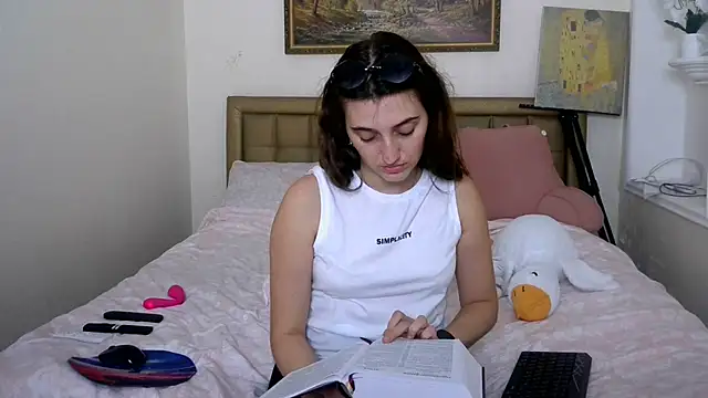 Iren stripchat live cam model