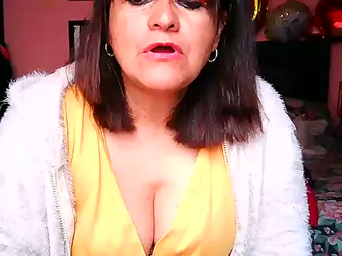 BiancaSteel stripchat live cam model