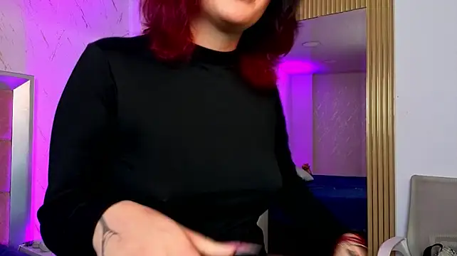 RobinBennett stripchat live cam model