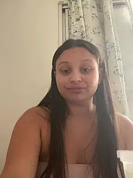 julia_moreira stripchat live cam model