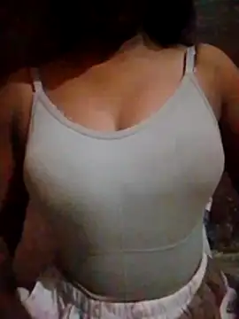Ayesha_khan2 stripchat live cam model