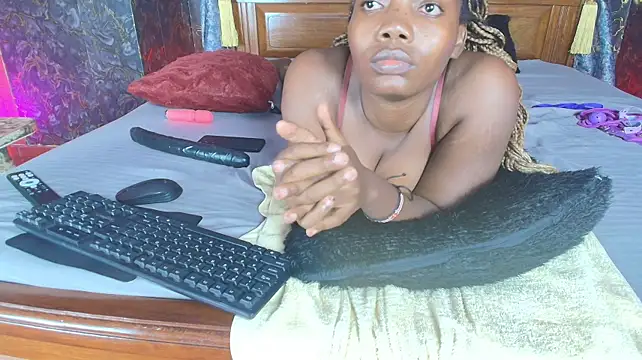 SassyChika stripchat live cam model