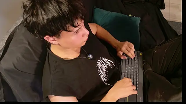 Edward_oa stripchat live cam model