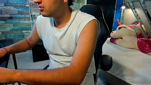 Ian_Grant stripchat live cam model