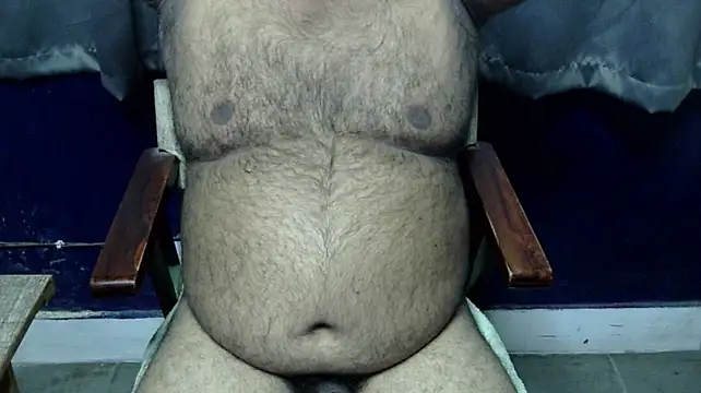 hairysubcub_70 stripchat live cam model
