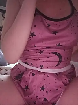 Hottiesophie stripchat live cam model