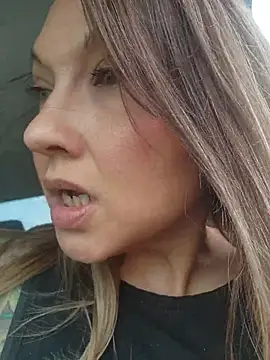 NicolePearl stripchat live cam model