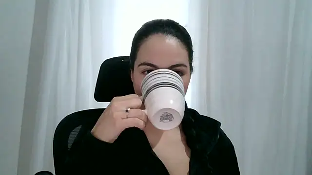 AnabeleNogueira stripchat live cam model