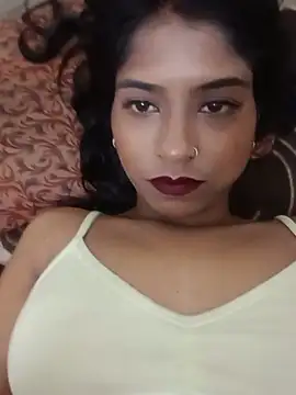 Rani-8788 stripchat live cam model