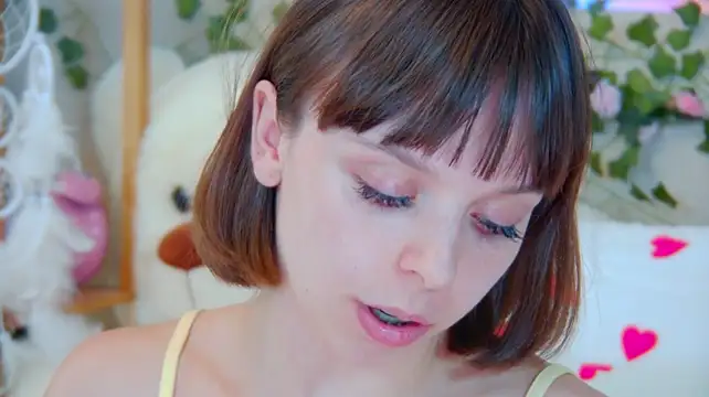 ElisabethDavis stripchat live cam model