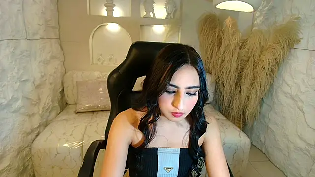 abril__r stripchat live cam model