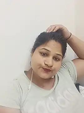 KissMeKavya stripchat live cam model