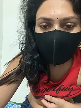 kavyq3791 stripchat live cam model