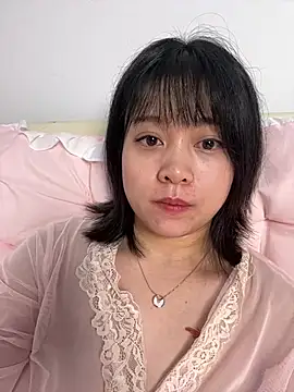 xinyue777 stripchat live cam model