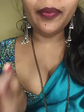 ur_love_kannada1 stripchat live cam model