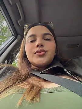 Colibri_xxx stripchat live cam model