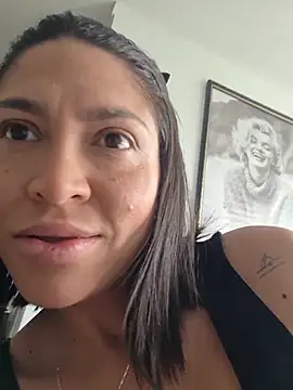 Ina_Jody_ stripchat live cam model