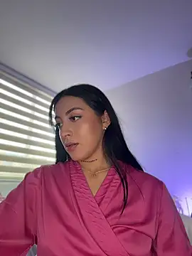 keilelewis stripchat live cam model