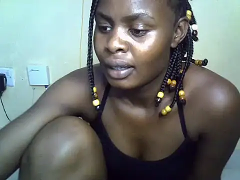 princess-maira stripchat live cam model