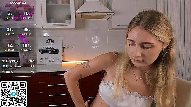 LivyyBossom stripchat live cam model