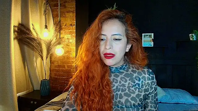 sahra_taylor_ stripchat live cam model