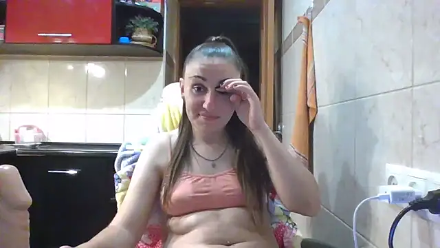Lacmi30 stripchat live cam model