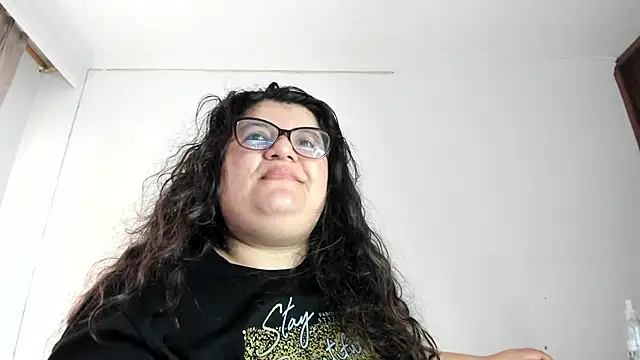 mystery_psique stripchat live cam model