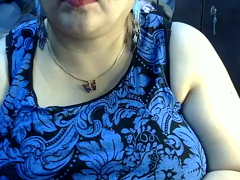 Soniya_Sha stripchat live cam model