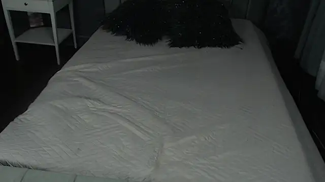 Vanes_hontter stripchat live cam model