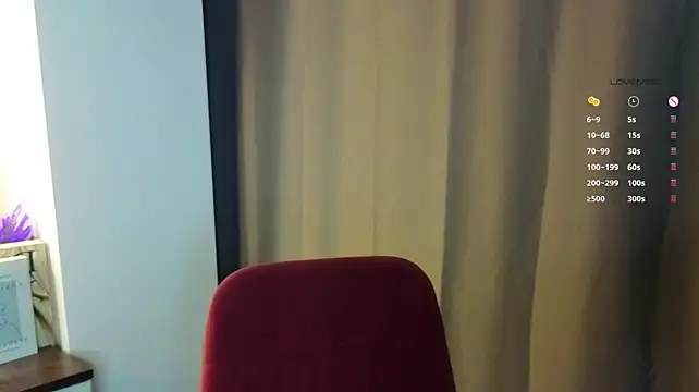 WoofBus stripchat live cam model