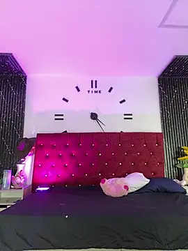 LiliMilk_21 stripchat live cam model