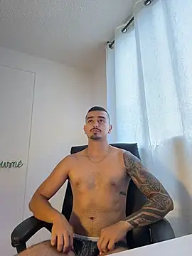 Stevenx_ stripchat live cam model