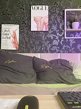 RubyMotte stripchat live cam model