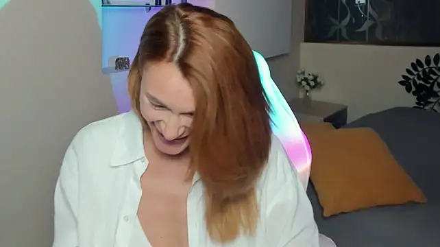 MistyBarnes stripchat live cam model