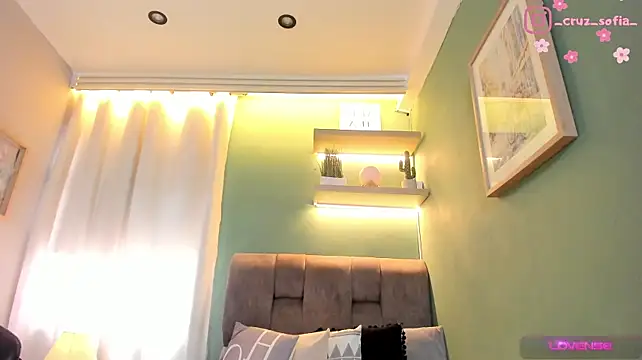 _sofia_cruz stripchat live cam model