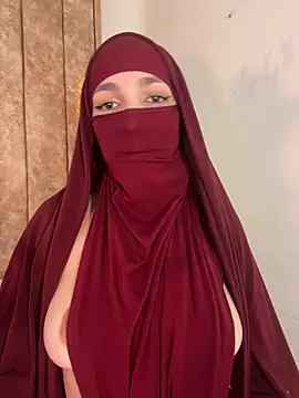 mariiiam_ stripchat live cam model