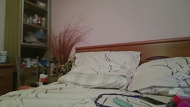 Chloebellami stripchat live cam model
