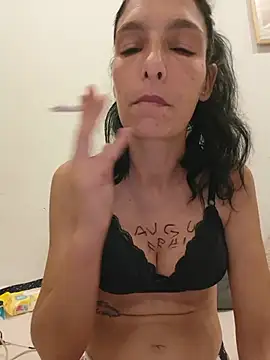 Sposini69 stripchat live cam model