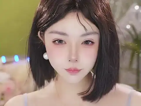Qiaoqiao__ stripchat live cam model