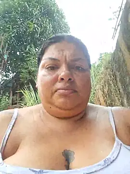 Juli_grandestetas stripchat live cam model