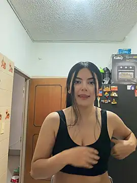 Cami_olarte stripchat live cam model