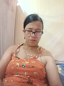 Chilly-wet stripchat live cam model