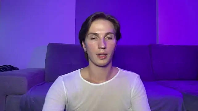 LeoWild1 stripchat live cam model