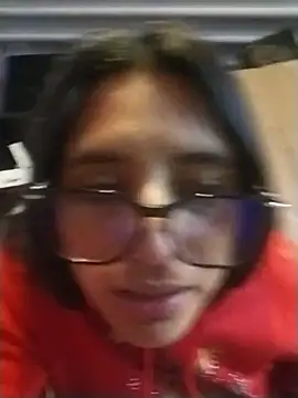 NinaFlow_22 stripchat live cam model