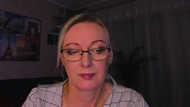 vanessa_chat stripchat live cam model