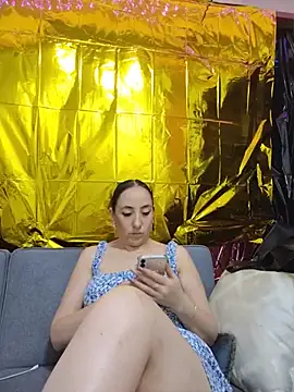 Mia_Novikov stripchat live cam model