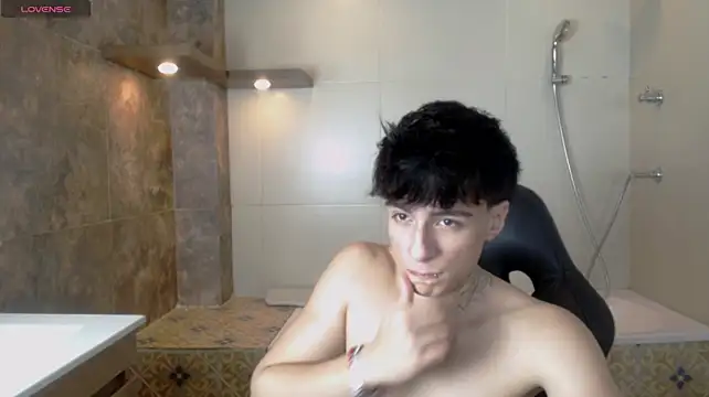 Nathan_Owen stripchat live cam model