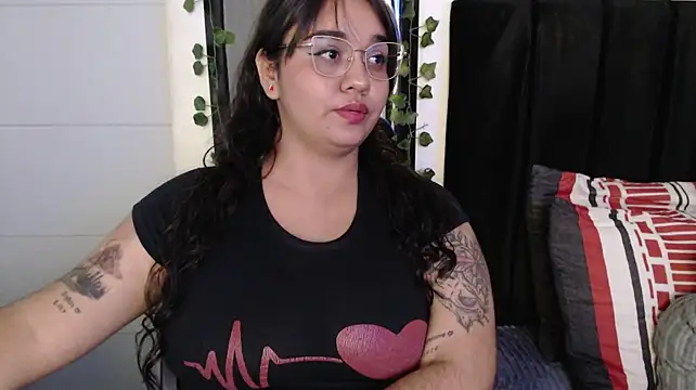 Alezapark stripchat live cam model
