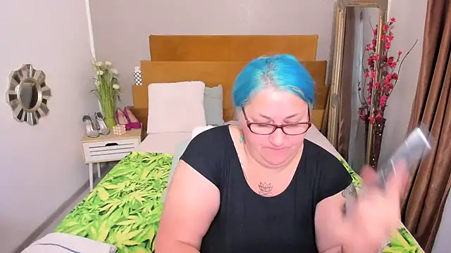 Sugarmommy_69X stripchat live cam model